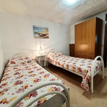 Maragnani A Un Soffio Dal Mare *